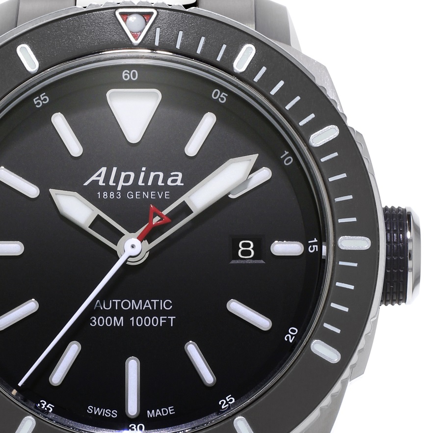 Alpina Seastrong 300 staal zwart wijzerplaat AL-525LBG4V6B detail