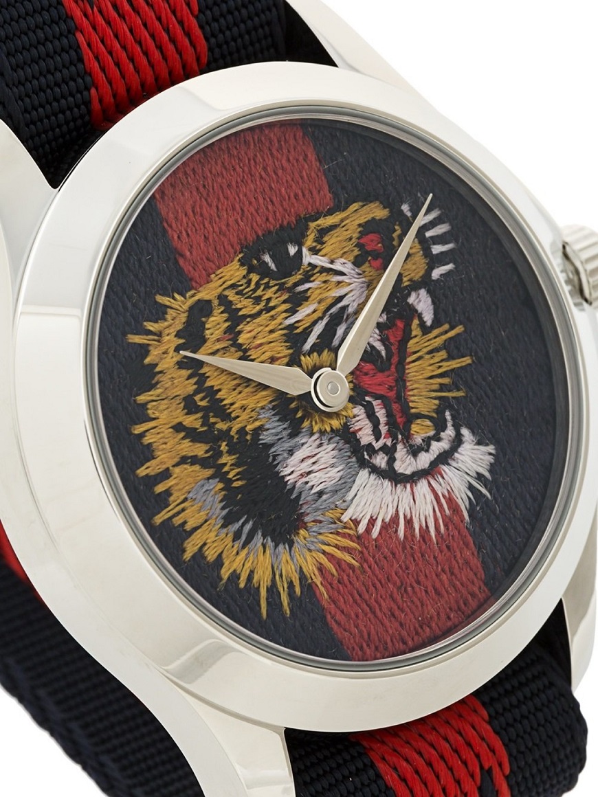 Datum In de meeste gevallen Stal GUCCI Marché des Merveilles collectie, stijlvol te water met een tijger |  Horloge.info